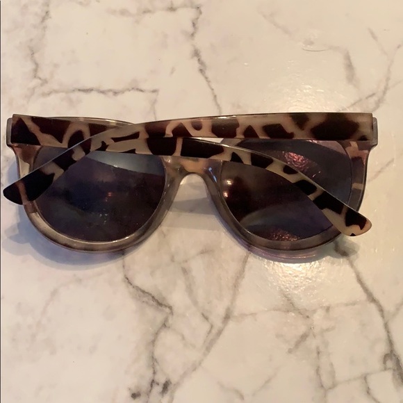 2 Pairs Mirrors Rounds Sunnies Blue Tint Tortoise Shell Sunglasses ? main image 13